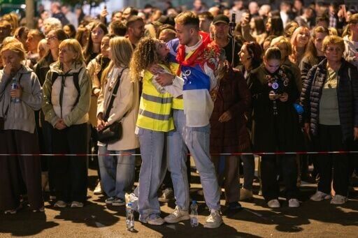 Tens of thousands of Serbians mark first anniversary of deadly train station collapse